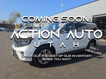 Used 2025 Ford Expedition Active