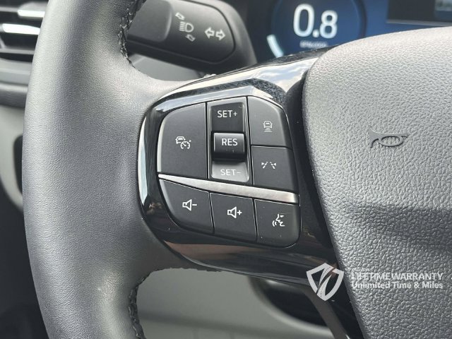Used 2023 Ford Escape Platinum w/ Premium Technology Package AWD/4WD image 33