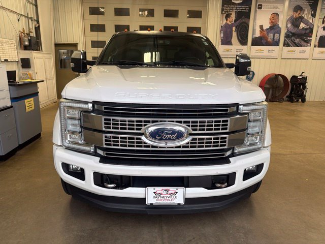 Used 2017 Ford F450 Platinum w/ Platinum Ultimate Package AWD/4WD image 3