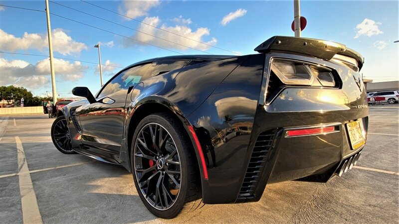Used 2019 Chevrolet Corvette Z06 RWD image 17