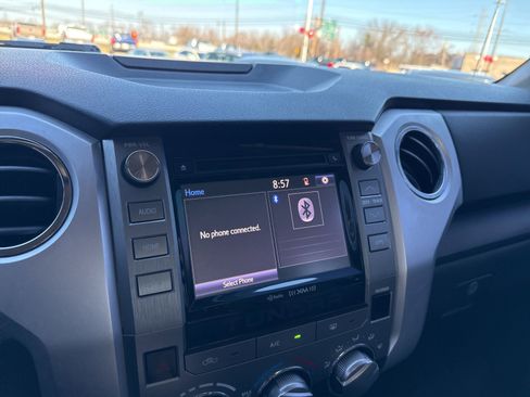 Used 2014 Toyota Tundra SR5 w/ TRD Off Road Package image 22