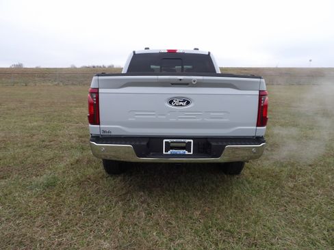 Used 2025 Ford F150 XLT w/ Equipment Group 302A MID image 6