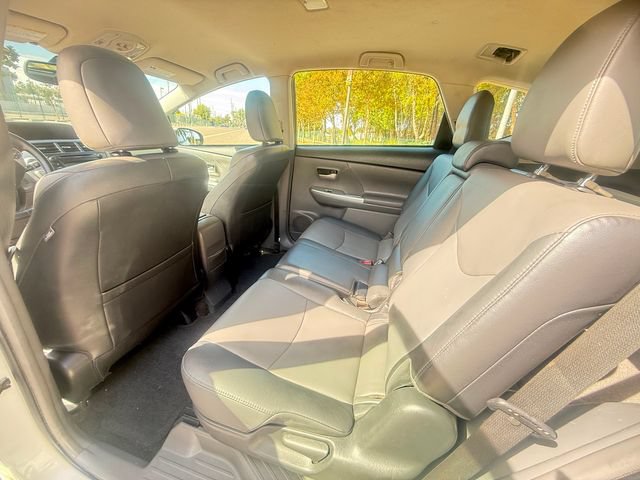 Used 2014 Toyota Prius V Five FWD image 28