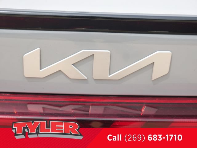 Used 2023 Kia K5 GT-Line AWD/4WD image 15