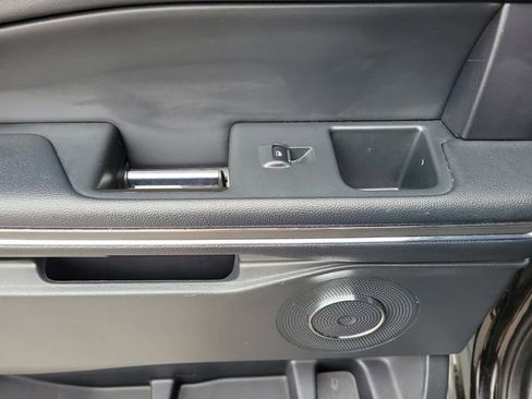 Used 2024 Ford Expedition Max XLT image 19