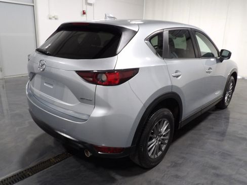 Used 2020 MAZDA CX-5 Touring FWD image 5