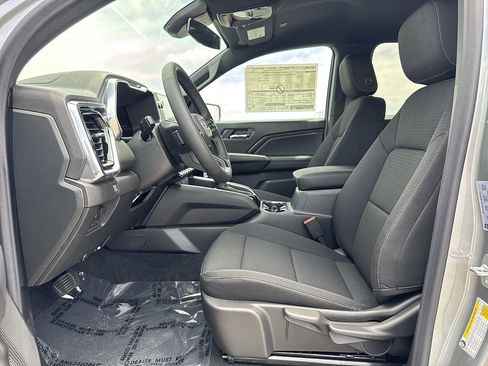 New 2026 GMC Canyon Elevation RWD image 19