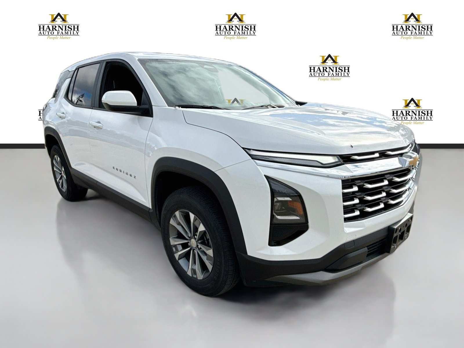 Used 2025 Chevrolet Equinox LT FWD image 7