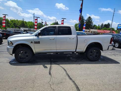 Used 2017 RAM 2500 Laramie w/ Sport Appearance Group AWD/4WD image 8