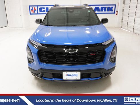 New 2026 Chevrolet Equinox RS w/ Convenience Package III FWD image 2