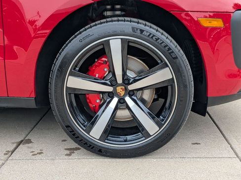 New 2026 Porsche Macan S AWD/4WD image 28