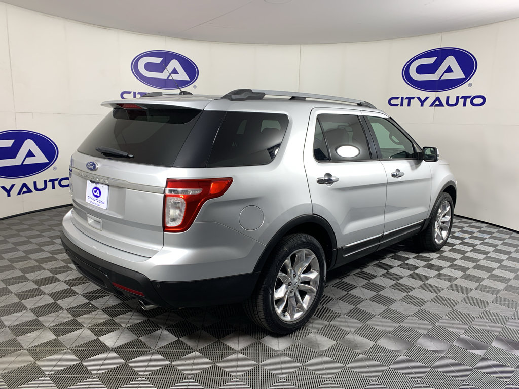 Used 2012 Ford Explorer Limited FWD image 3