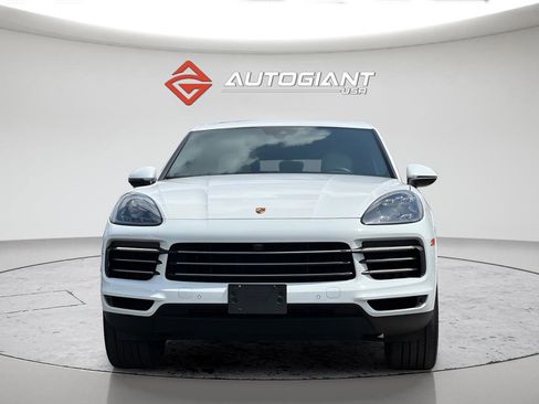 Used 2021 Porsche Cayenne AWD/4WD image 12