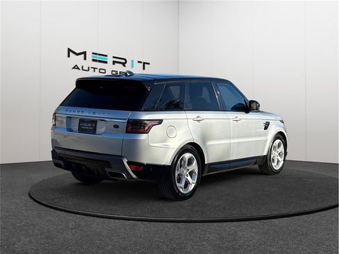 Used 2019 Land Rover Range Rover Sport HSE image 9