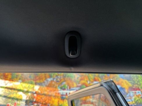 Used 2024 Dodge Durango GT image 41