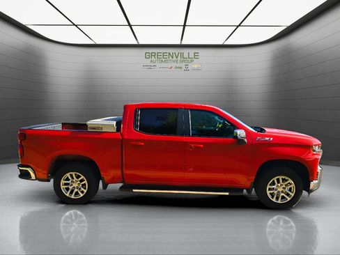 Used 2020 Chevrolet Silverado 1500 LT w/ All-Star Edition image 11