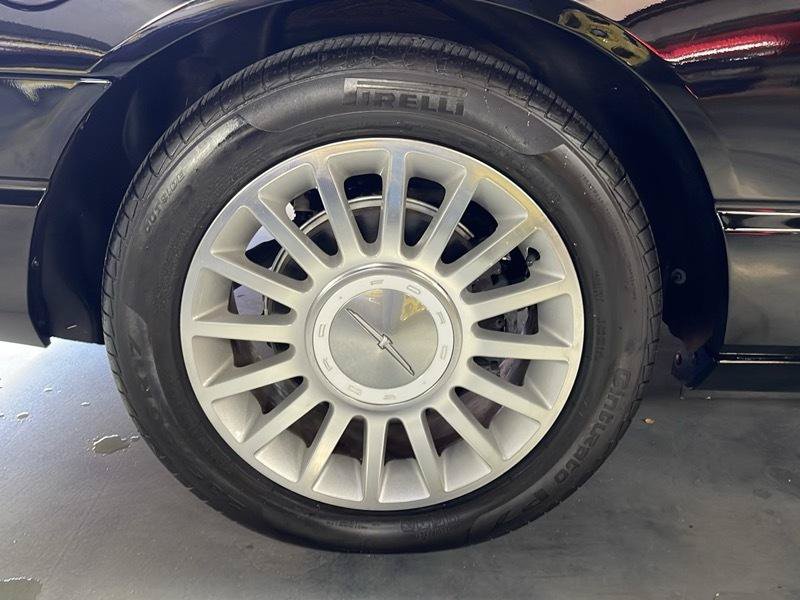 Used 2005 Ford Thunderbird RWD image 20