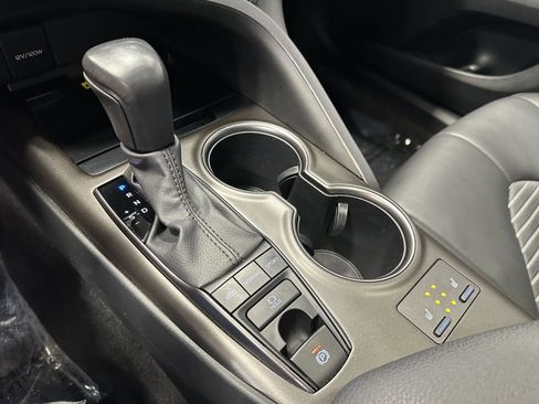 Used 2023 Toyota Camry SE image 25