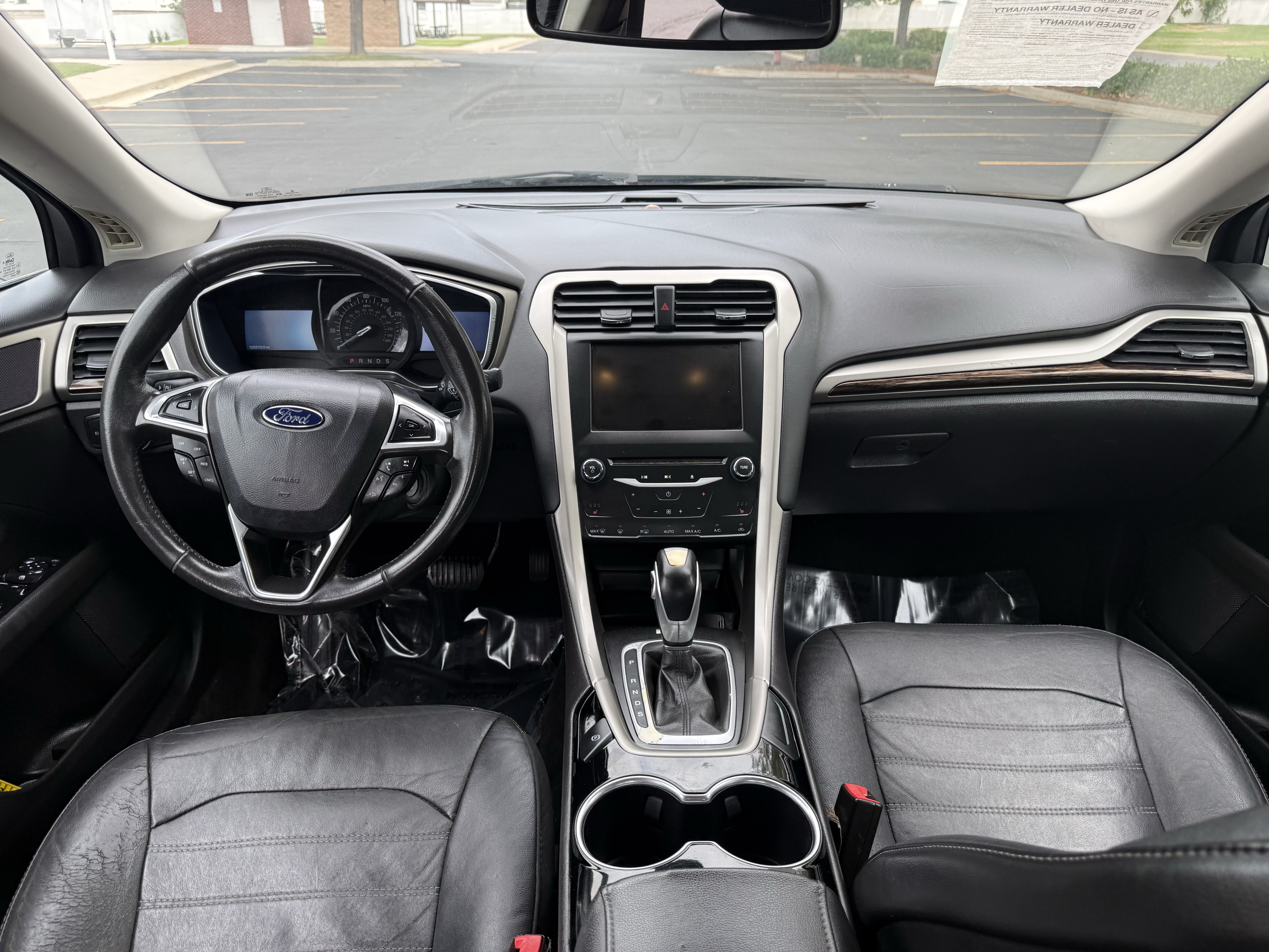 Used 2014 Ford Fusion SE w/ Equipment Group 202A FWD image 10
