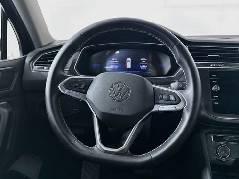 Used 2024 Volkswagen Tiguan S FWD image 17