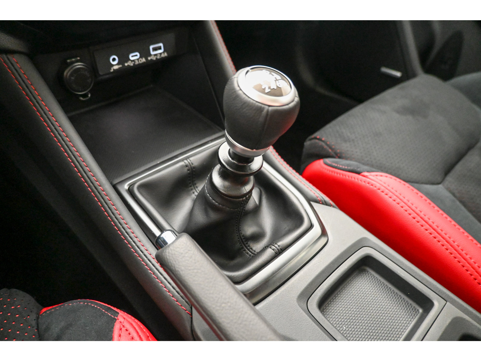 Used 2026 Subaru WRX Limited AWD/4WD image 40