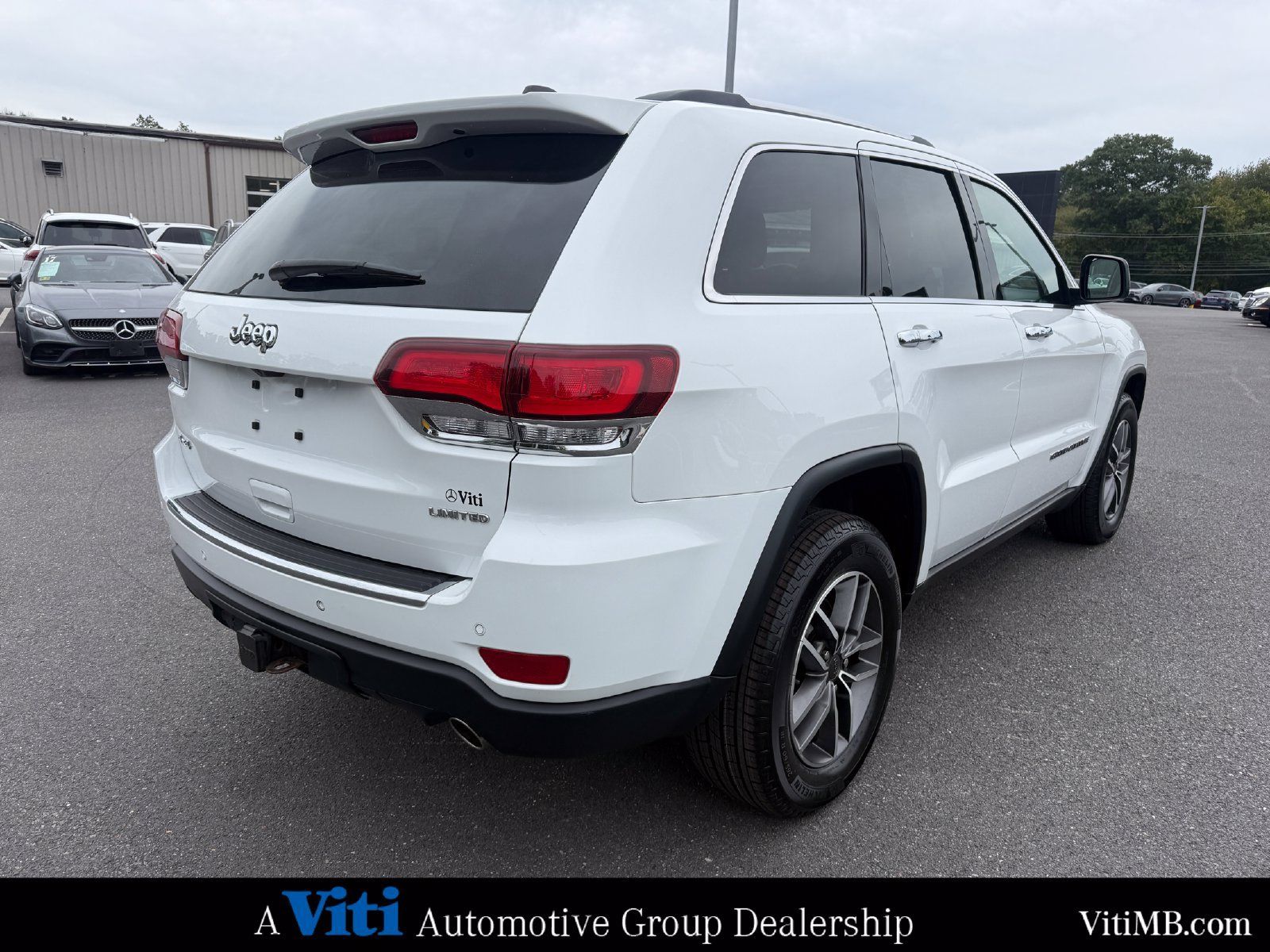 Used 2021 Jeep Grand Cherokee Limited w/ Trailer Tow Group IV AWD/4WD image 8