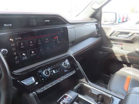 Used 2024 GMC Sierra 1500 AT4 w/ AT4 Premium Package image 36