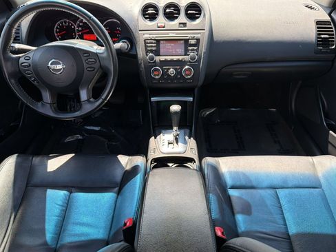 Used 2010 Nissan Altima 2.5 SL w/ SL Pkg FWD image 14