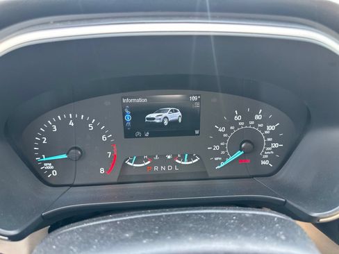 Used 2022 Ford Escape SE AWD/4WD image 9