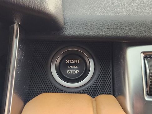 Used 2022 Land Rover Range Rover Sport HSE Dynamic image 21