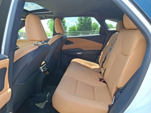 Used 2023 Lexus RX 350 Premium w/ Accessory Package AWD/4WD image 10