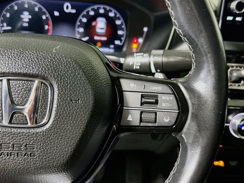 Used 2024 Honda Civic Touring image 19