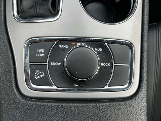 Certified 2021 Jeep Grand Cherokee Limited AWD/4WD image 29
