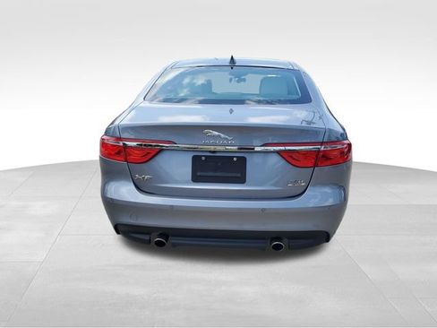 Used 2020 Jaguar XF Prestige AWD/4WD image 5