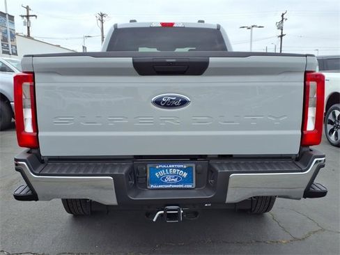 New 2025 Ford F350 XLT image 3