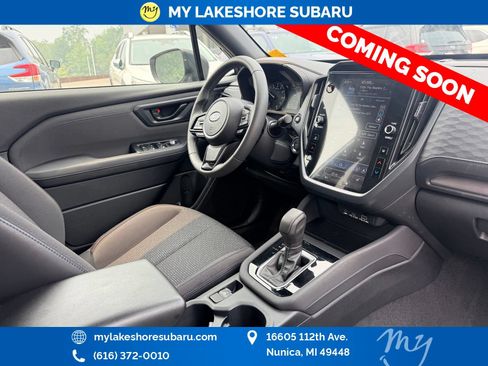 Used 2025 Subaru Forester Premium AWD/4WD image 18