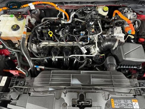 Used 2024 Ford Escape ST-Line Select w/ Tech Pack #1 AWD/4WD image 35