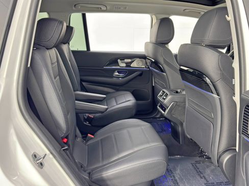 Used 2024 Mercedes-Benz GLS 580 GLS 580 w/ Night Package image 51