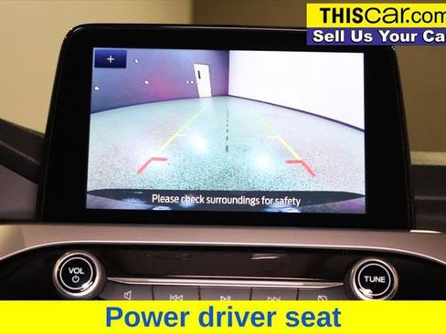 Used 2020 Ford Escape SE image 13