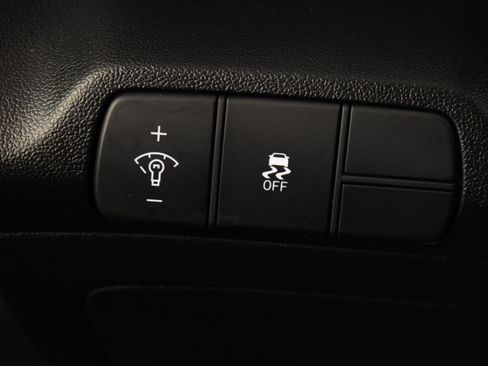 Used 2025 Hyundai Elantra SEL image 43