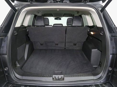 Used 2019 Ford Escape Titanium image 11