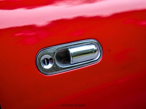 Used 1990 MAZDA MX-5 Miata RWD image 59