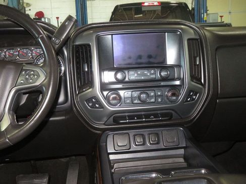 Used 2014 Chevrolet Silverado 1500 LTZ w/ Max Trailering Package image 39