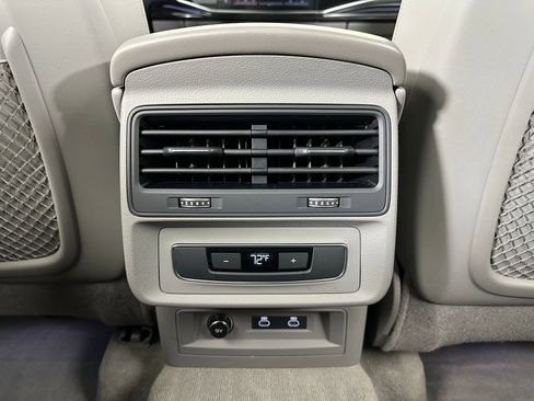 Used 2023 Audi Q7 3.0T Premium Plus image 37