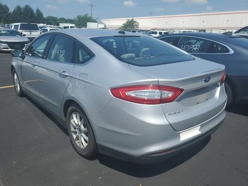 Used 2016 Ford Fusion S FWD image 6