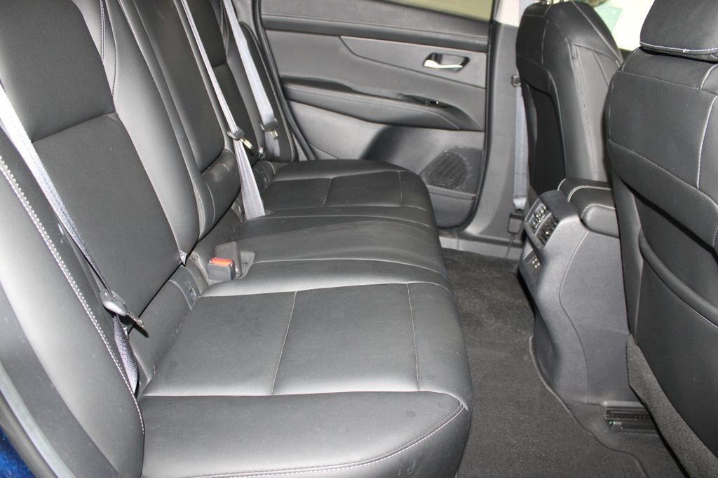 Used 2025 Nissan Murano SL w/ Cargo Package AWD/4WD image 31