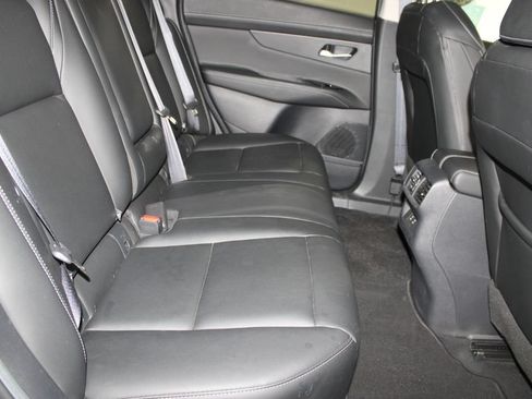 Used 2025 Nissan Murano SL w/ Cargo Package AWD/4WD image 31