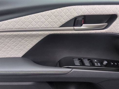 New 2026 Toyota Camry XLE AWD/4WD image 14
