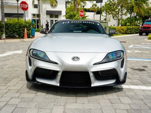 Used 2021 Toyota Supra Premium w/ Driver Assist Package RWD image 4