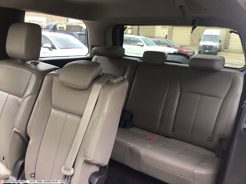 Used 2018 Ford Expedition XLT w/ Equipment Group 202A image 13